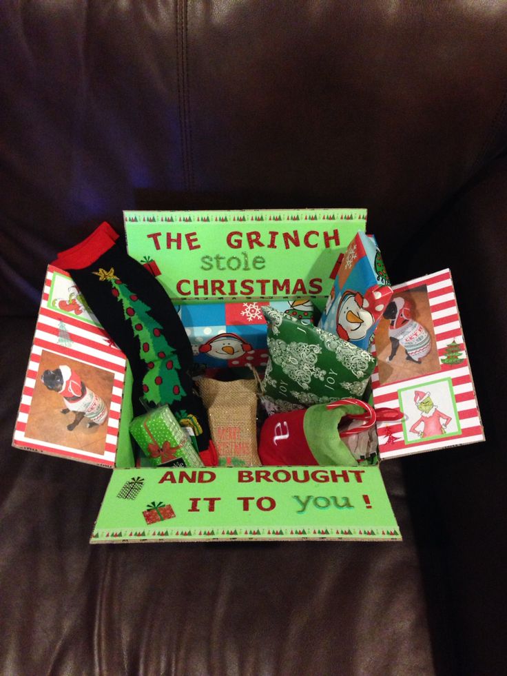 Pre-Loved GRINCH Blind Date with a Book Pre Order 2025