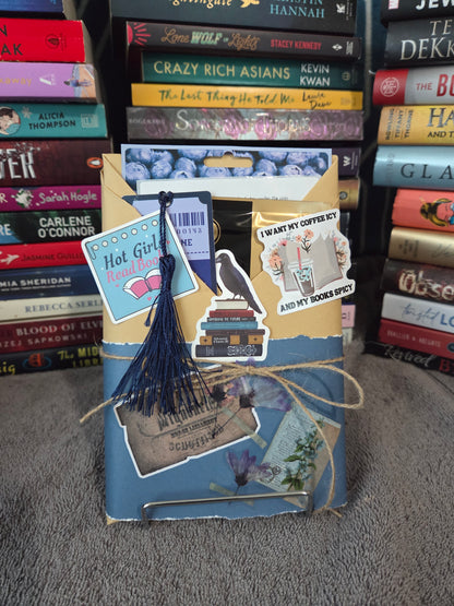 Blind Date with a Book Softcover